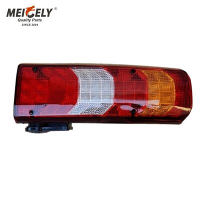 Tylna lampa lewa OEM 0035441703 Benz Truck dla Mercedes Arocs