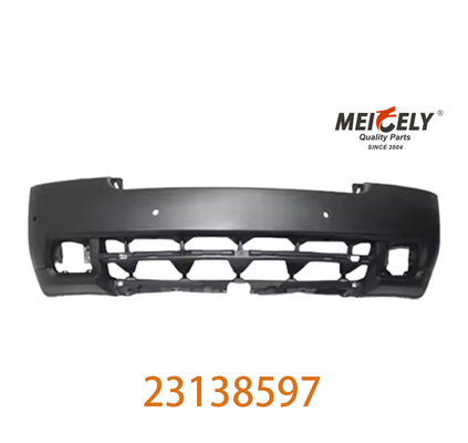 23138597 tylny zderzak czarny 22944857 dla Chevroleta