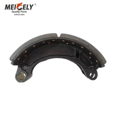 Wysokiej jakości części autobusowe Yutong Zestaw obuwia hamulcowego z podkładkami hamulcowymi