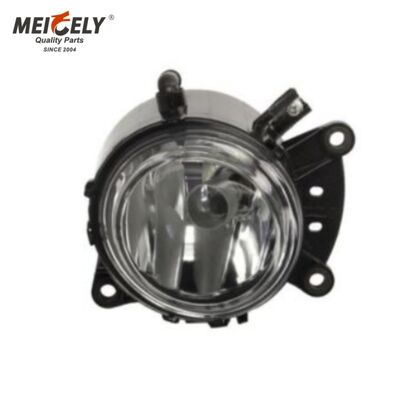 Reflektor przedni OEM 9608200556 Światło przeciwmgielne P Reflektor do Mercedes Actros MP4 F