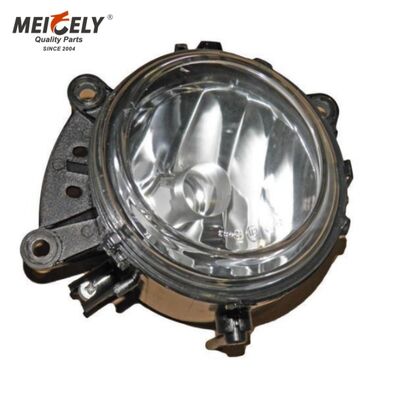Reflektor przedni OEM 9608200556 Światło przeciwmgielne P Reflektor do Mercedes Actros MP4 F