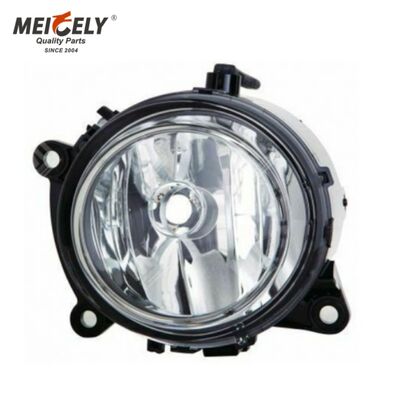Lampa przednia reflektor OEM 9608200456 Lampa przeciwmgielna P Reflektor do Mercedes Actros MP4 F